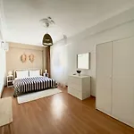 Apartment Center 3 Bedroom Flat - No4 Istanbul