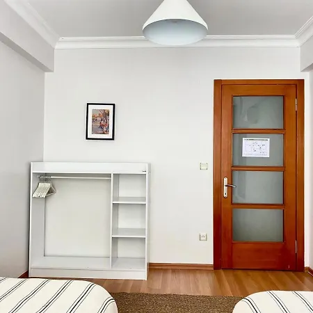 Apartment Center 3 Bedroom Flat - No4