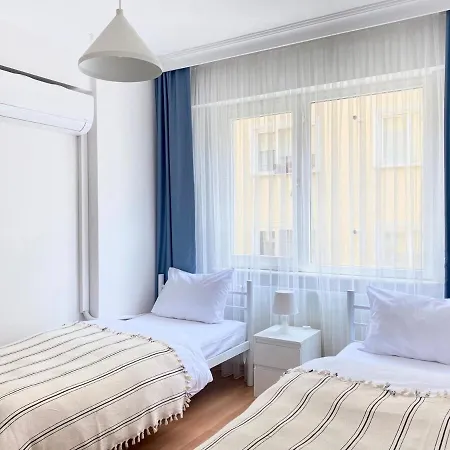 Center 3 Bedroom Flat - No4 * Istanbul