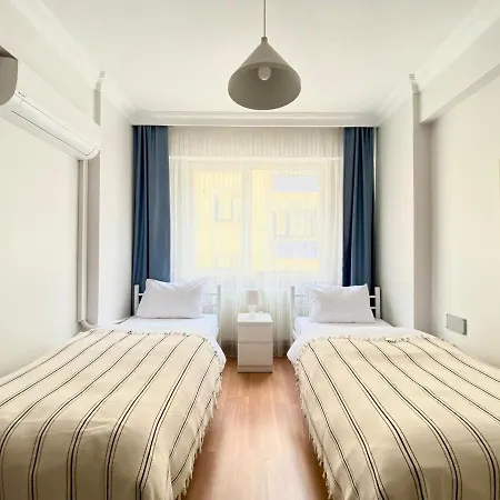 Center 3 Bedroom Flat - No4 * Istanbul