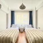 Center 3 Bedroom Flat - No4 * Istanbul